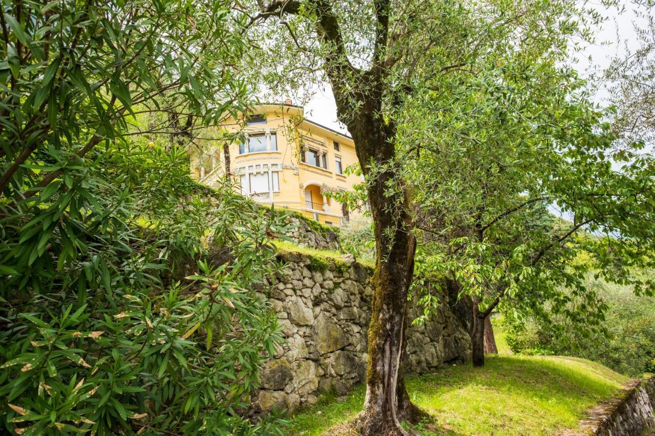 Lake Attic In Villa Lina Riva Zewnętrze zdjęcie